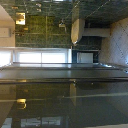 Hostel Witt วอร์ซอ ภายนอก รูปภาพ