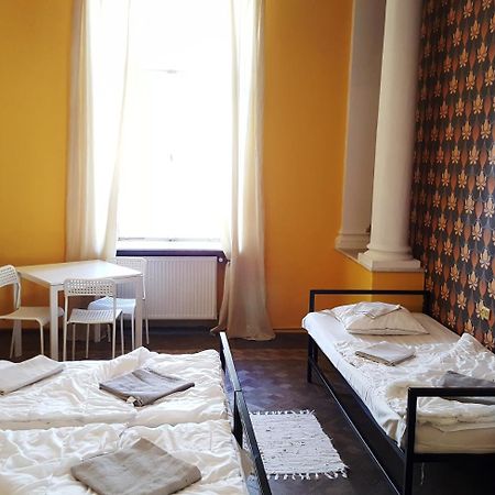 Hostel Witt วอร์ซอ ภายนอก รูปภาพ