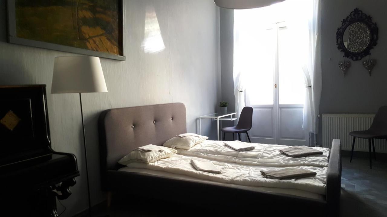 Hostel Witt วอร์ซอ ภายนอก รูปภาพ