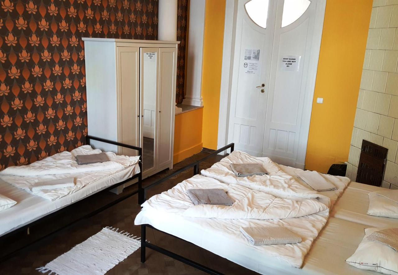 Hostel Witt วอร์ซอ ภายนอก รูปภาพ